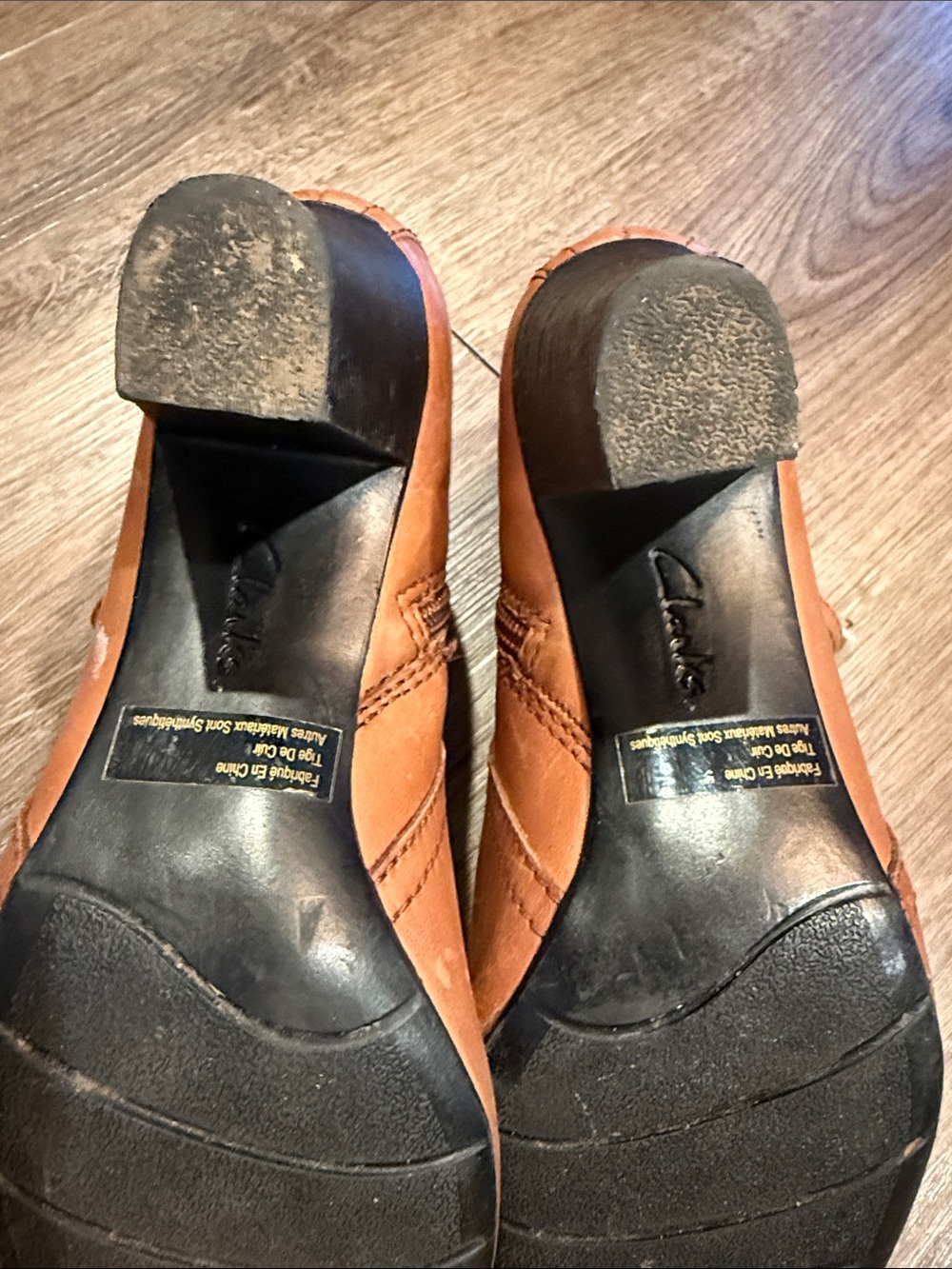 Clarks Chestnut Leather Ankle Boot with Buckle Size 8 - Picture 7 of 8